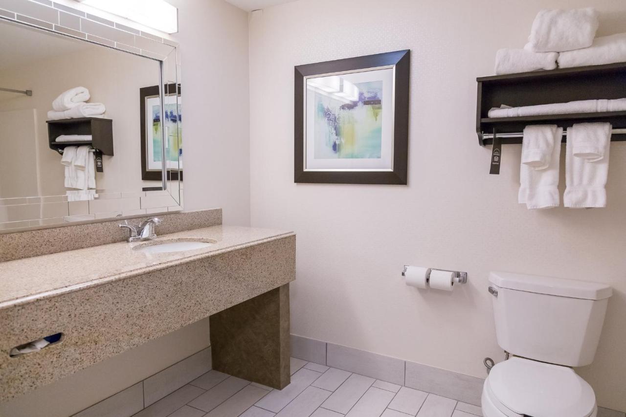 Holiday Inn & Suites Syracuse Airport - Liverpool By Ihg Extérieur photo