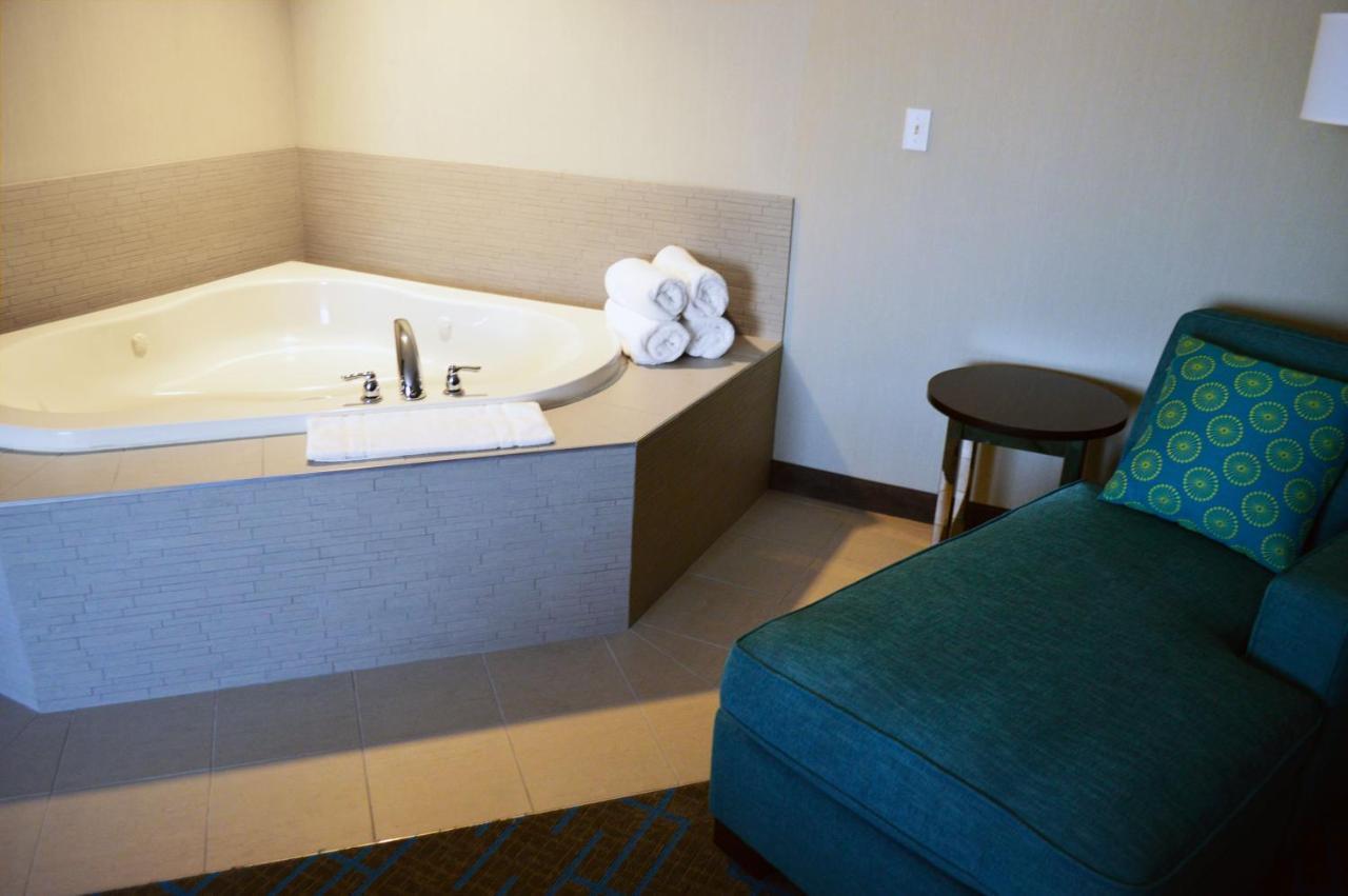 Holiday Inn & Suites Syracuse Airport - Liverpool By Ihg Extérieur photo