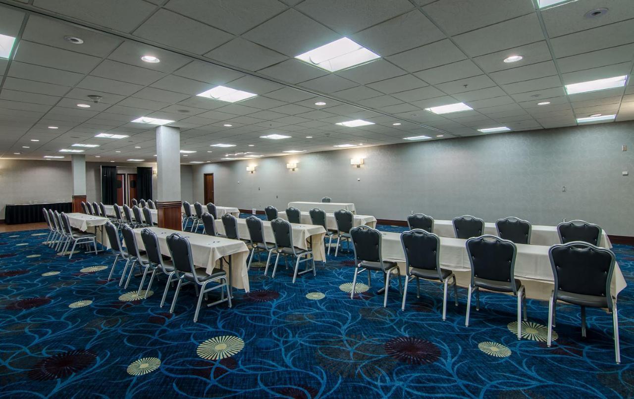 Holiday Inn & Suites Syracuse Airport - Liverpool By Ihg Extérieur photo